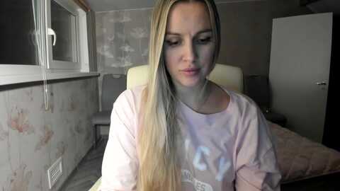 spicy_giraffe @ myfreecams on 20231217