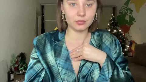 tifanytatum @ myfreecams on 20231217