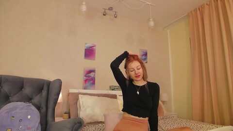 alisiak @ myfreecams on 20231218