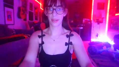 aspen_white @ myfreecams on 20231218