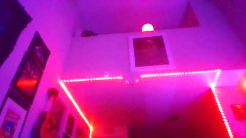 aspen_white @ myfreecams on 20231218