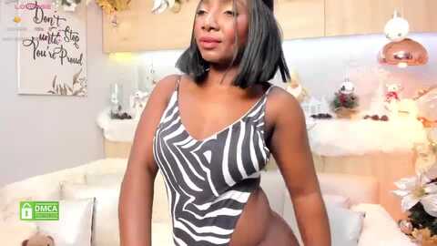 chaneladams_ @ myfreecams on 20231218