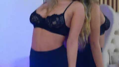 clairejenner @ myfreecams on 20231218