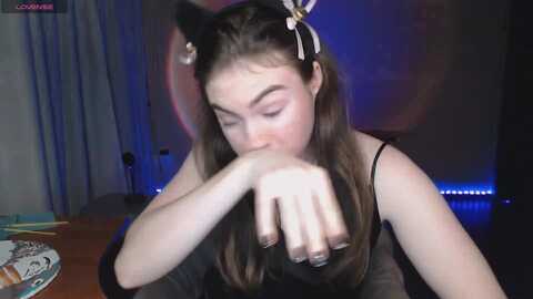 coconut_i @ myfreecams on 20231218