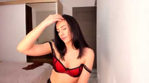 helloana @ myfreecams on 20231218