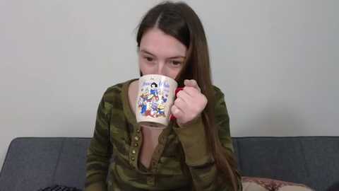 ivorysunday @ myfreecams on 20231218