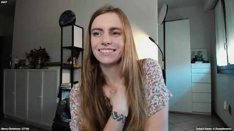 personage @ myfreecams on 20231218