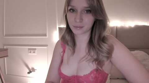 speculoos_ @ myfreecams on 20231218