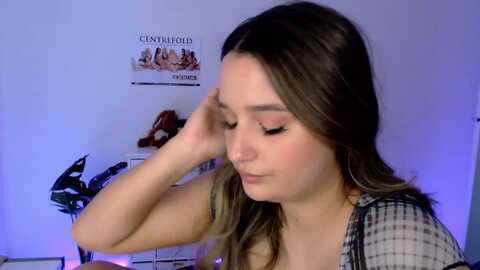 stonksroom @ myfreecams on 20231218