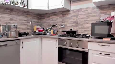 elysi_ @ myfreecams on 20231219