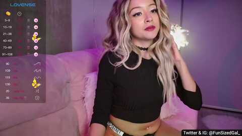 funsizedgal @ myfreecams on 20231219