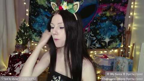 jellyfox @ myfreecams on 20231219