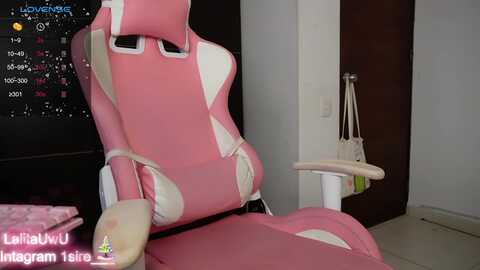 lalitauwu @ myfreecams on 20231219