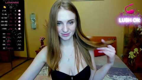 lettithefox @ myfreecams on 20231219