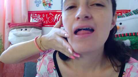 luna_venus @ myfreecams on 20231219
