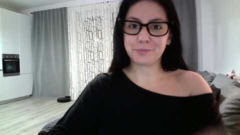 silkywoman @ myfreecams on 20231219