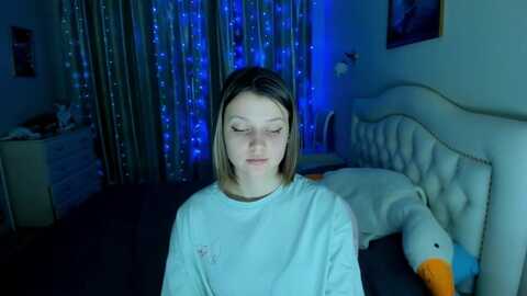 soninex @ myfreecams on 20231219