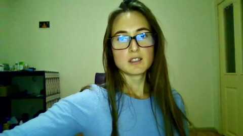 valenseaya @ myfreecams on 20231219