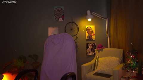 bluemysticgal @ myfreecams on 20231220