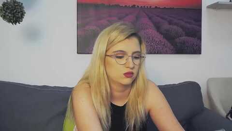 brigittew_ @ myfreecams on 20231220