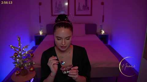 cinnabellee @ myfreecams on 20231220