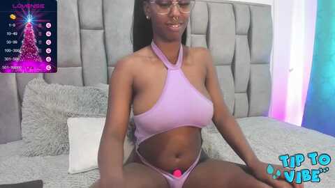 coco_bele69 @ myfreecams on 20231220