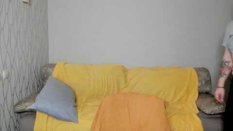 crazzyfairy @ myfreecams on 20231220