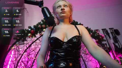 cyberxgoddess @ myfreecams on 20231220