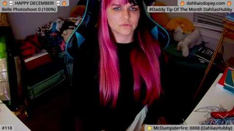 dahliaisdopey @ myfreecams on 20231220