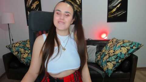 juicyymelons @ myfreecams on 20231220