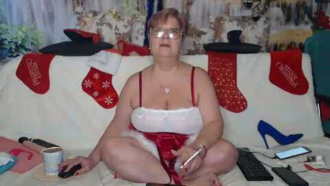 queenpammy @ myfreecams on 20231220