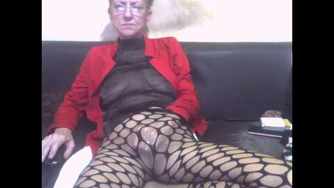 sexygeny @ myfreecams on 20231220