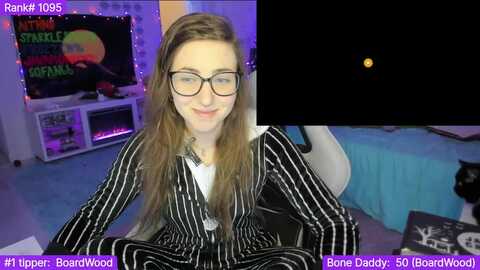 thesharkqueen @ myfreecams on 20231220