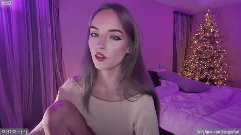 angiefae @ myfreecams on 20231221