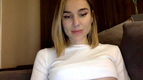 egoistickitty @ myfreecams on 20231221