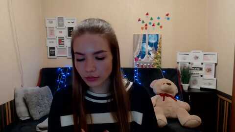 honey_mfc @ myfreecams on 20231221