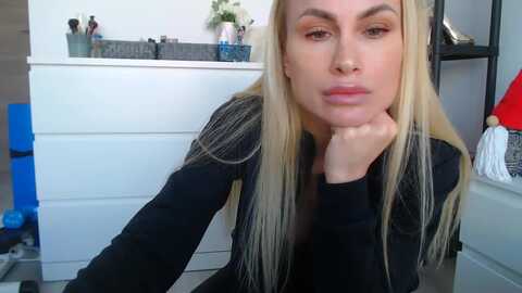 hrystina_ @ myfreecams on 20231221