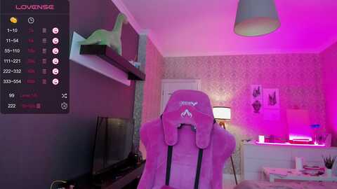 jennyquenn @ myfreecams on 20231221
