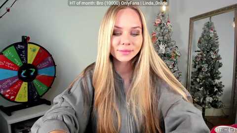 linda_0nline @ myfreecams on 20231221