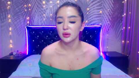mirakyong @ myfreecams on 20231221