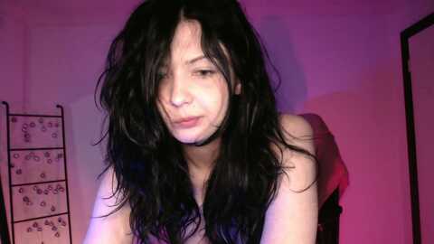 roomtoavoid @ myfreecams on 20231221