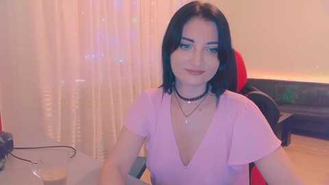 senyi_corell @ myfreecams on 20231221
