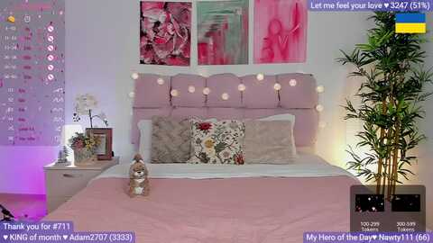 valkyrieva @ myfreecams on 20231221