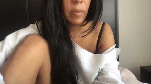 baby_vi @ myfreecams on 20231222