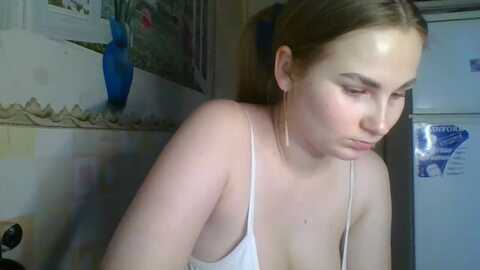 candy_ua @ myfreecams on 20231222