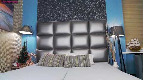 dimelison @ myfreecams on 20231222