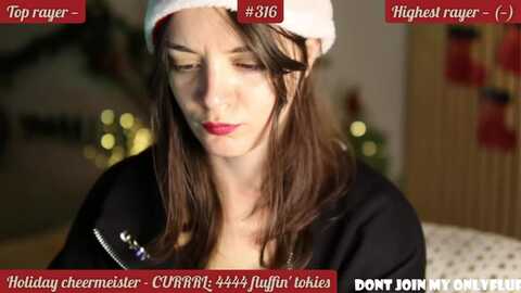 fluffinrayray @ myfreecams on 20231222