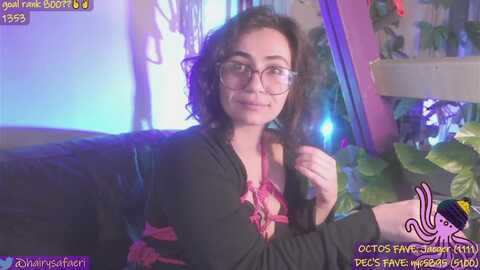 hairysafaeri @ myfreecams on 20231222