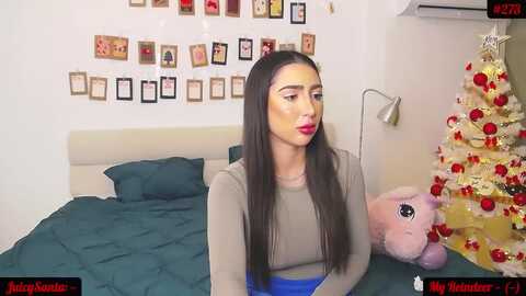 juicyjelly_ @ myfreecams on 20231222