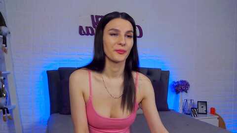 krissdevis @ myfreecams on 20231222